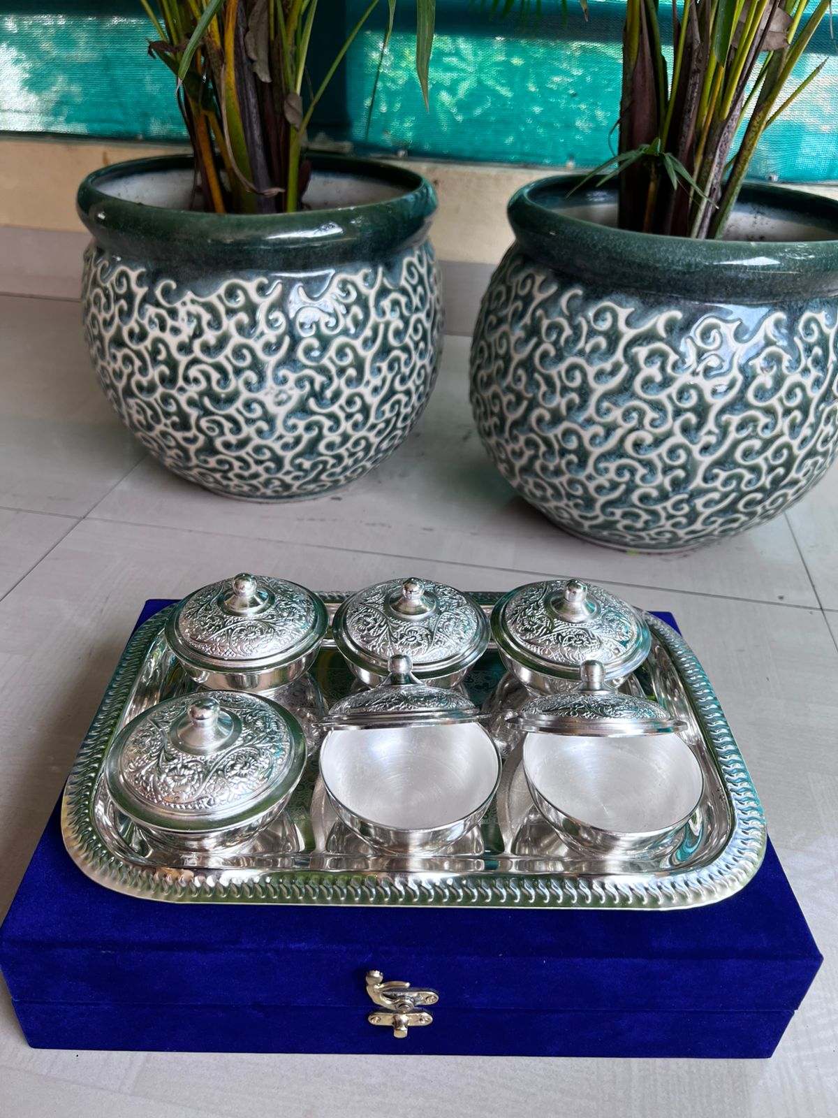 german silver 6 bowls with lid and tray set in gift box for diwali gifting